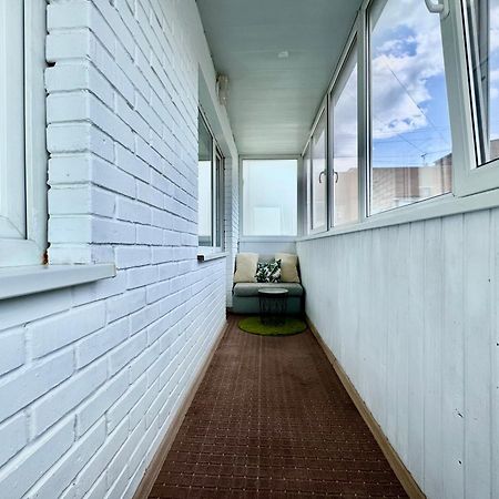 Apartpoltava Смак Італії У Самому Центрі Полтави , Білосніжна Студія В Новобудові, Банківський Чек Exterior photo